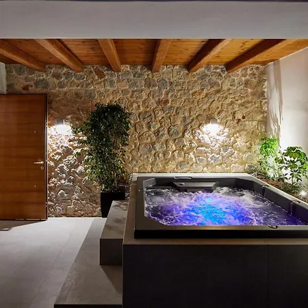 Villa Kamini White I